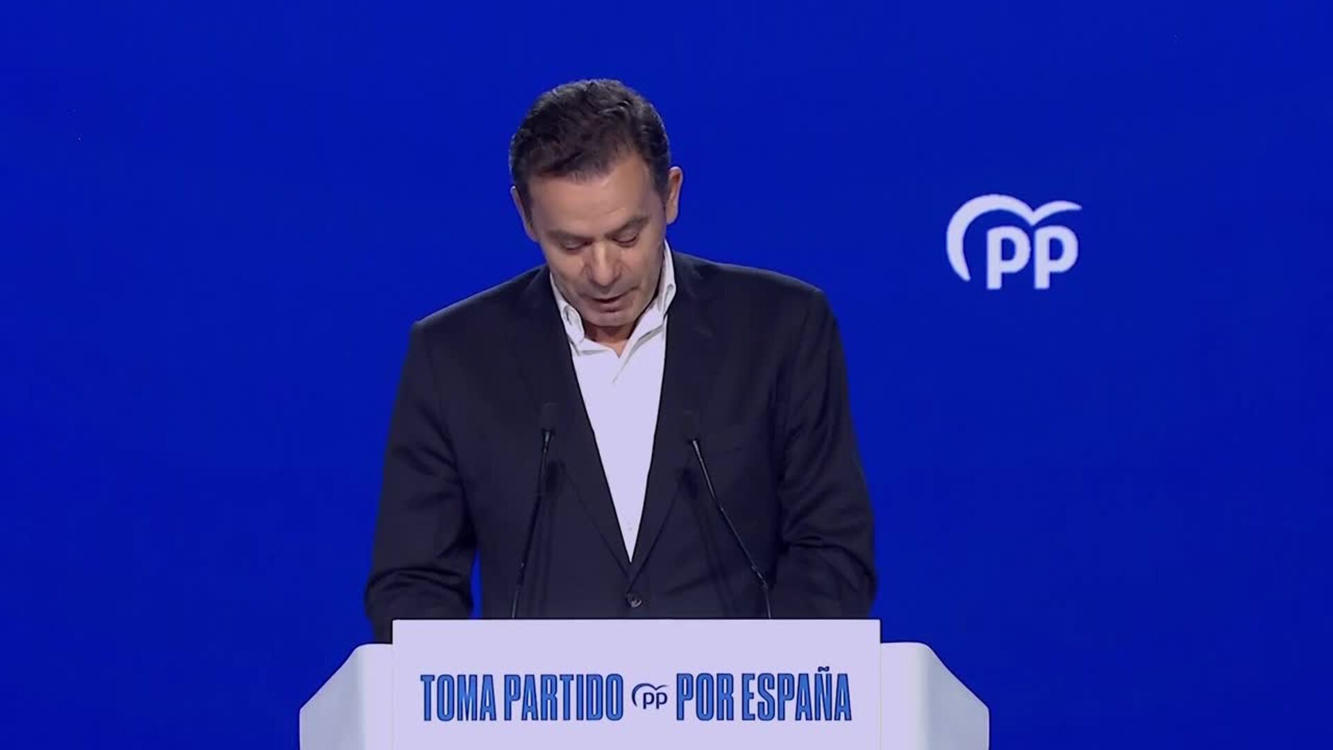 El primer ministro portugués alaba la "valentía" de Feijóo en el Congreso del PP