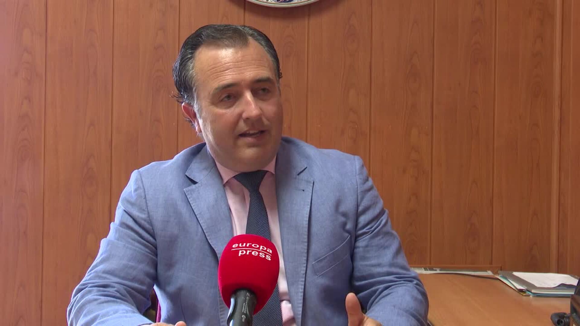 Moreno acusa a PSOE y PP de colaborar en C-LM y sitúa a Vox como única alternativa