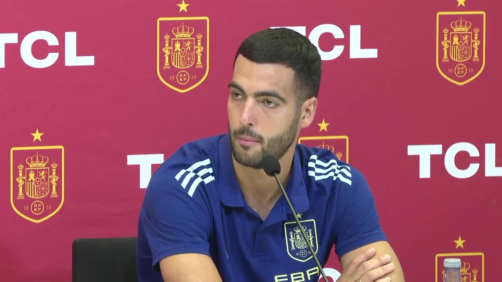 Merino no ve "malo" el Villarreal-Barça en Miami y Cucurella cree que "puede ayudar"