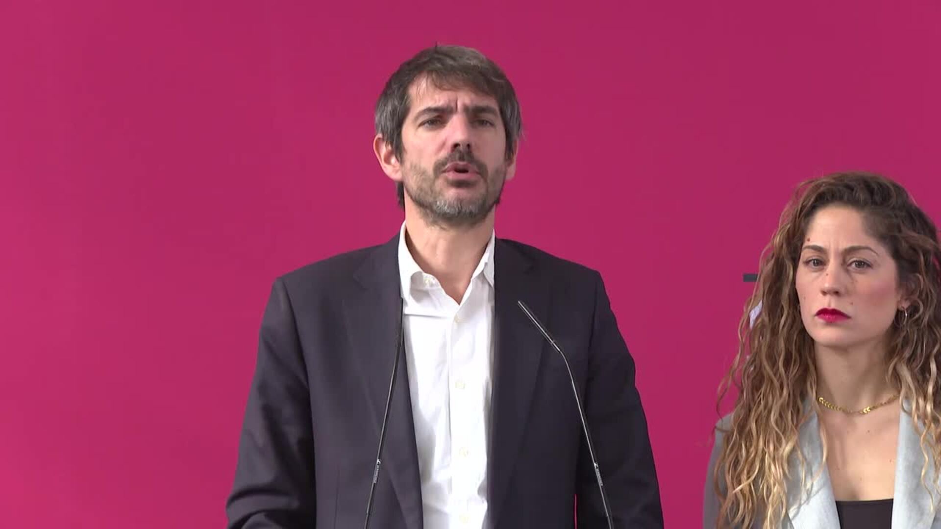 Sumar acusa a Feijóo de "dejar Valencia en manos de Abascal"