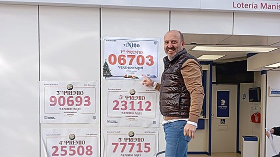 Manises reparte 1,4 millones del primer premio del sorteo del Niño: «Los números feos también salen»