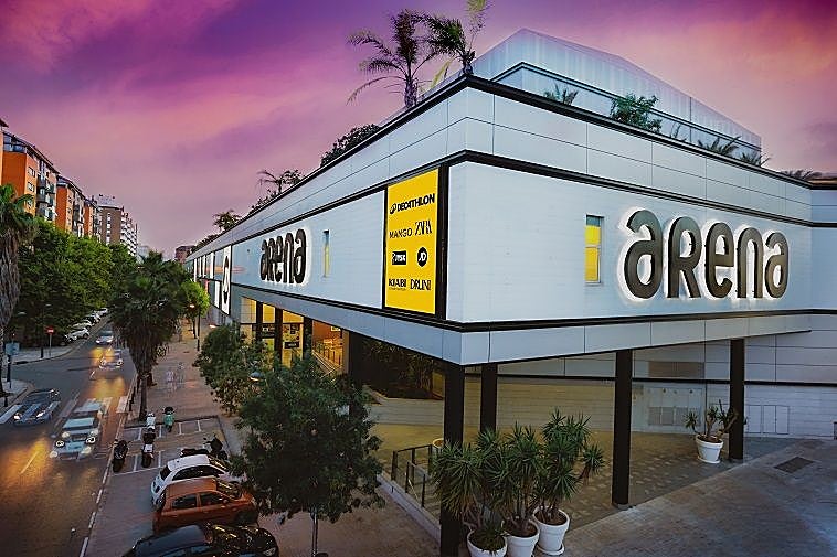 Decathlon elige el Centro Comercial Arena para la apertura de su nueva tienda en Valencia