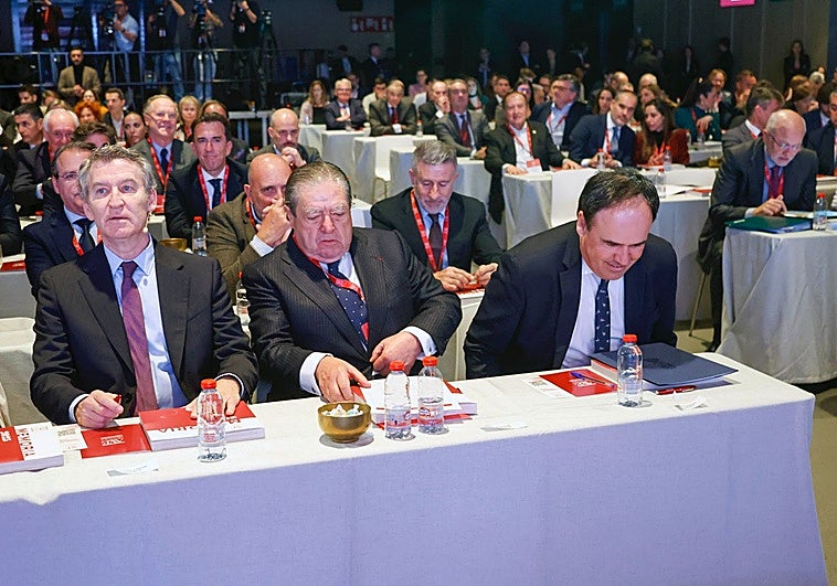 Feijóo y Pérez Llorca lamentan la «oportunidad perdida» para acabar con la infrafinanciación de la Comunitat