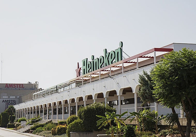 La planta de Quart de Poblet esquiva los despidos a nivel mundial en Heineken