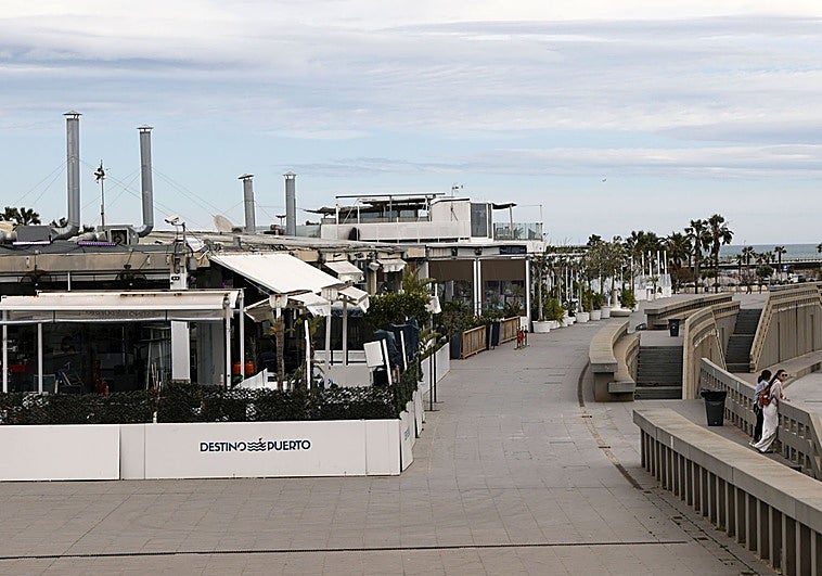 Una sentencia cuestiona la orden de desalojo del Ayuntamiento de un restaurante de la Marina al que se le acabó la concesión