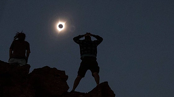 Boom de reservas en el interior de la Comunitat para ver el eclipse solar de verano