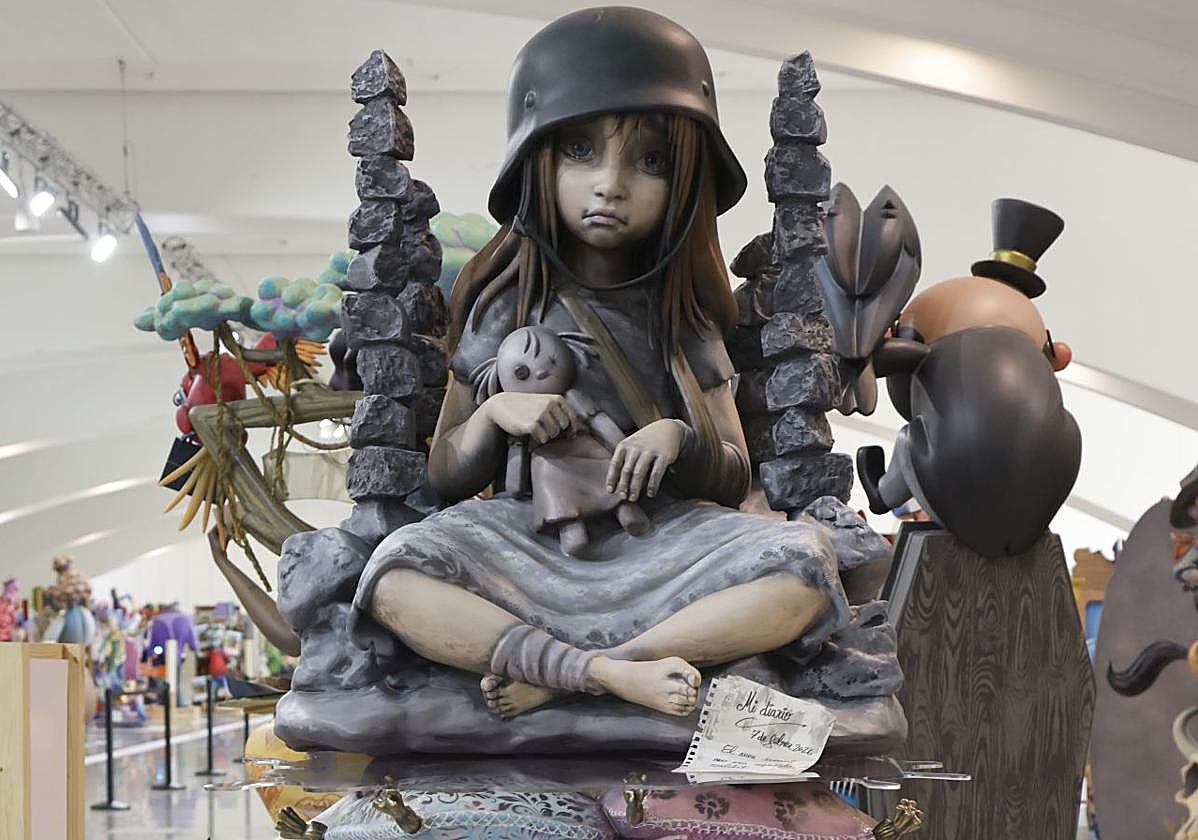 NINOT INDULTAT FALLAS 2026 Sueca Literato Azor n Gana El Ninot ninot-indultat-fallas-2026-sueca-literato-azor-n-gana-el-ninot