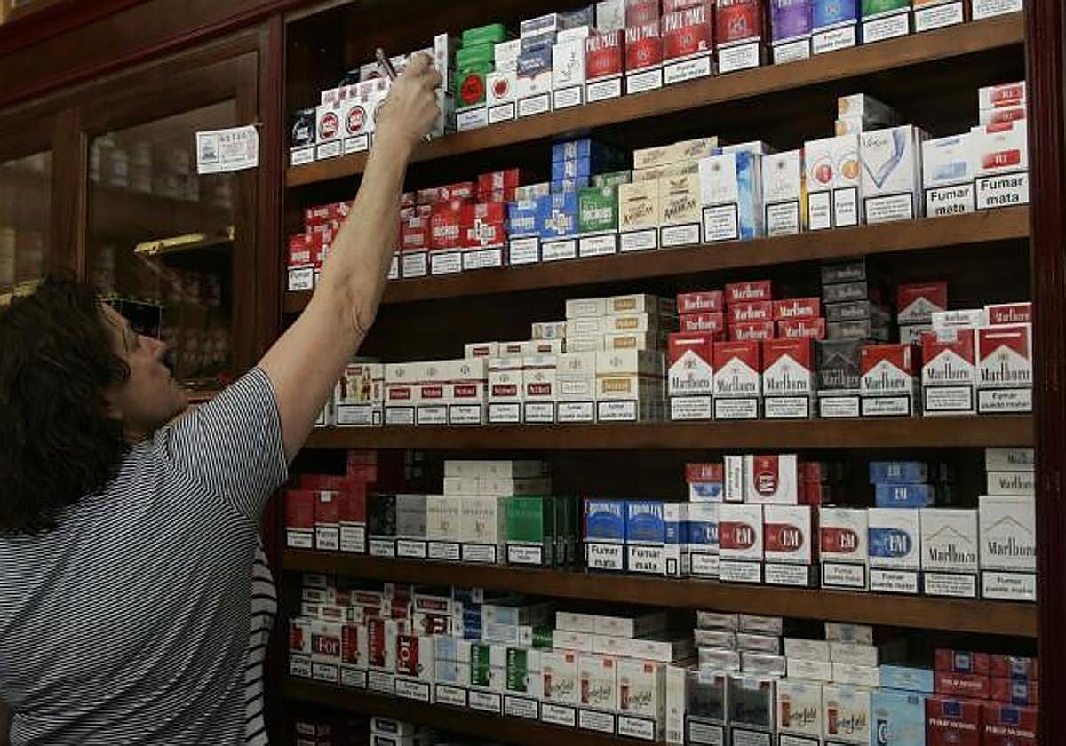 El precio del tabaco cambia en una decena de conocidas marcas a partir de hoy sábado 21 de marzo