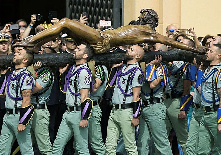 Horario y recorrido de la Legión en Málaga 2026: guía del desembarco el Jueves Santo