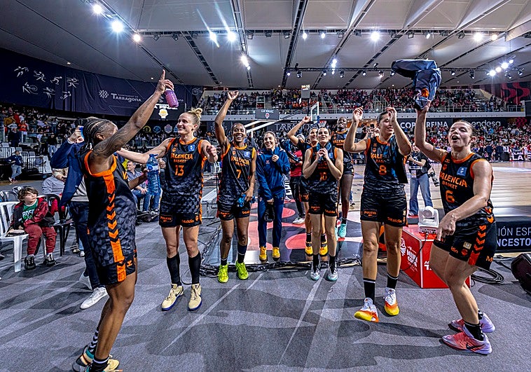 El Valencia Basket demuestra que quiere su segunda Copa de la Reina