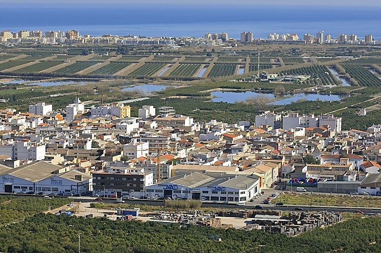 Un municipio a apenas 50 minutos de Valencia, en el podio español de los que más baja el precio para comprar casa