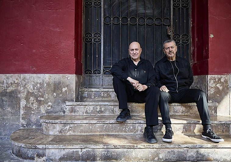 Josep Lozano y Lluís Nadal: «Una directora general llamó farándula a la moda. ¿En serio? Como diría Shakira, nosotros facturamos»