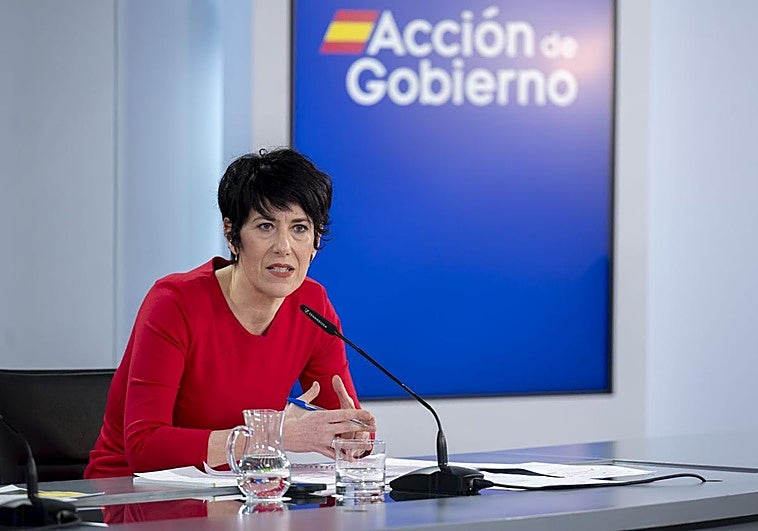 El Gobierno sube la cuota a un millón de autónomos, que pagarán hasta 1.620 euros más al año