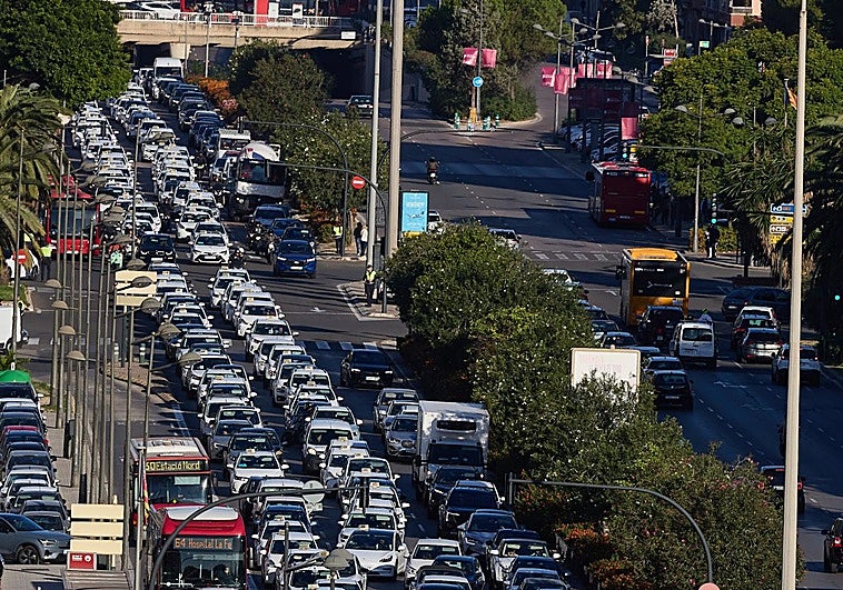 El efecto dana se diluye: el parque móvil valenciano vuelve a ser el más viejo de su historia