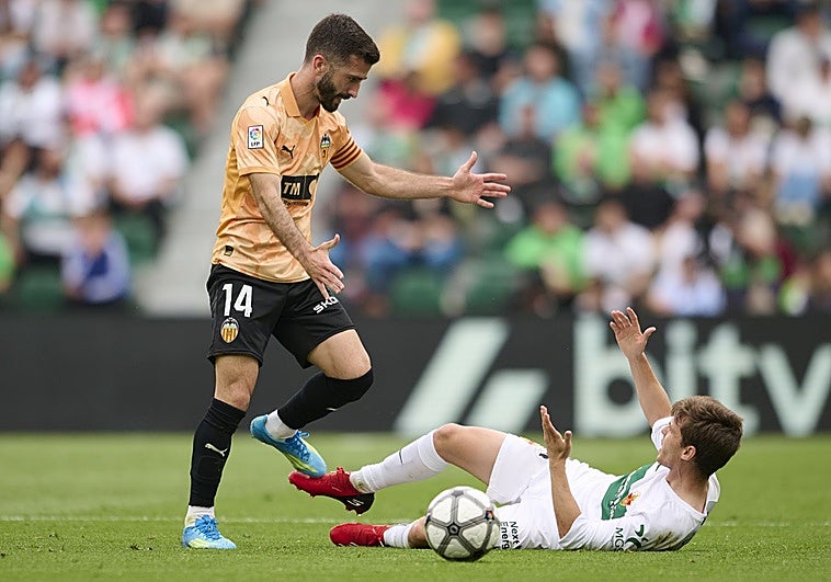 Un Valencia de Lim en zona de nadie