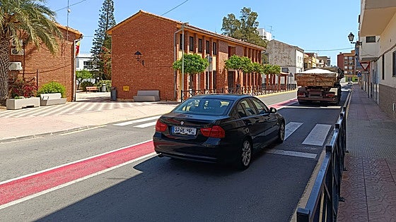 La variante para sacar los 5.000 vehículos al día que atraviesan Favara sigue paralizada