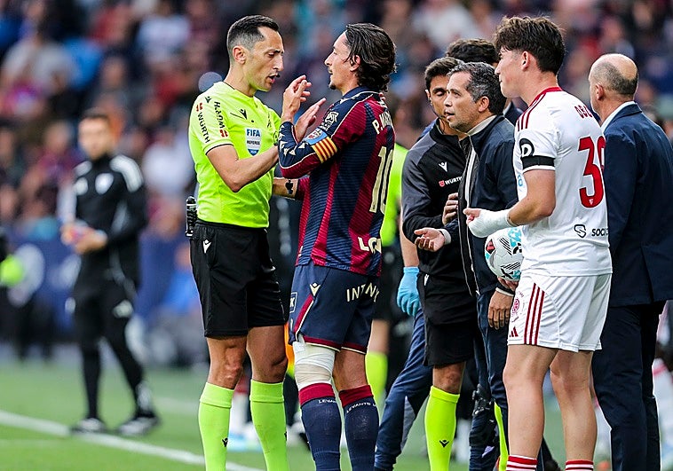 Pablo Martínez: «Iván Romero es buenísimo, que siga corriendo»