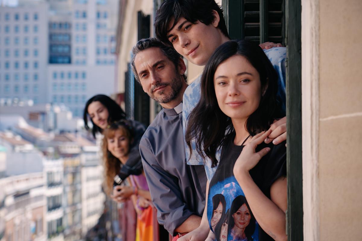 La película de Los Javis y Fernando González, director de 'Tres metros sobre el cielo', que aterriza en Netflix