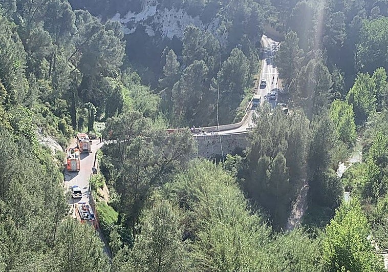 Dos muertos tras caer con su coche al río en Ontinyent
