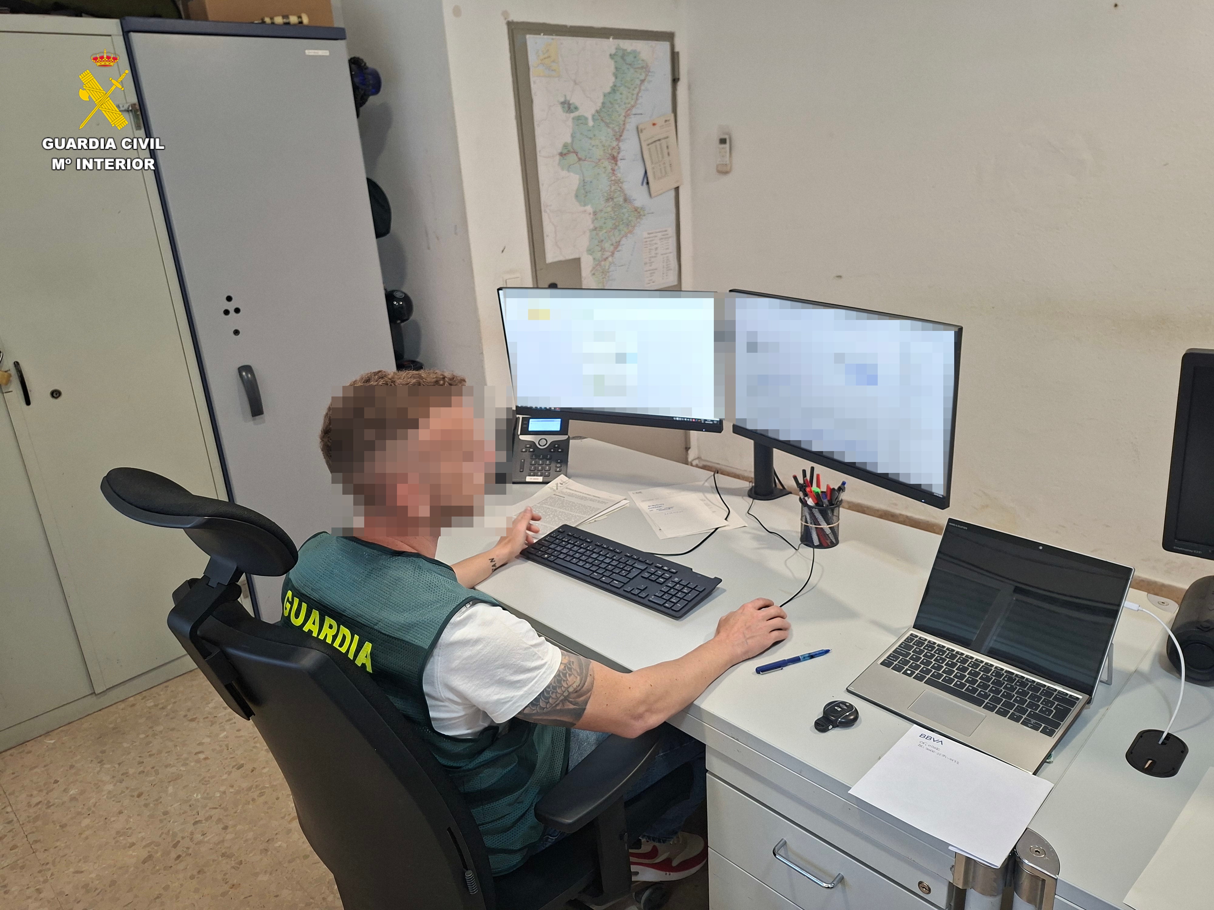 Catorce investigados, entre ellos un menor, por desórdenes públicos, amenazas y cánticos racistas en Alginet