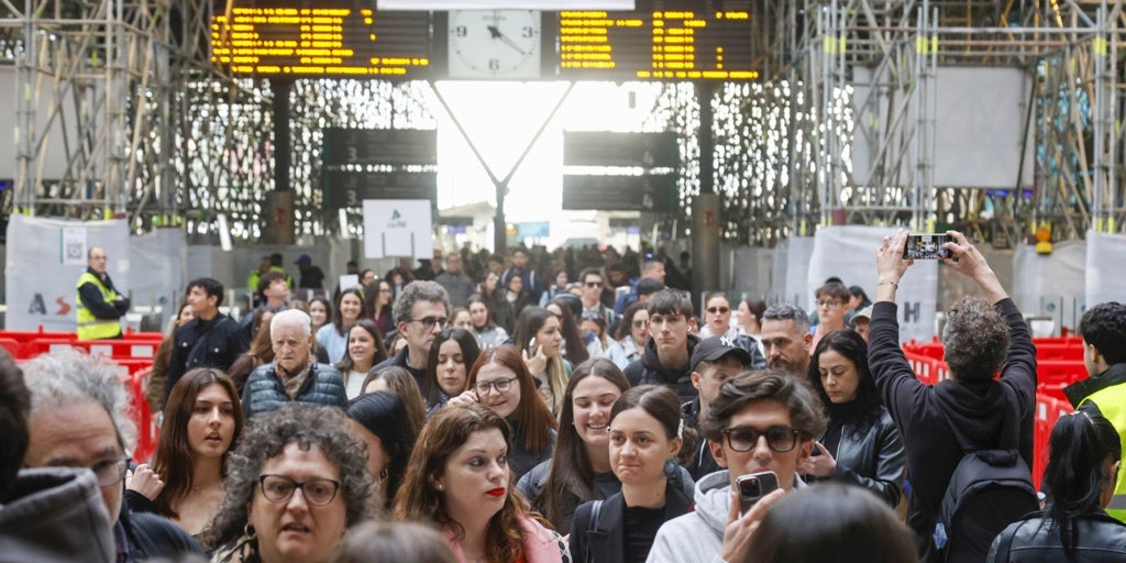 El caos de Cercanías: casi 300 incidencias en un mes