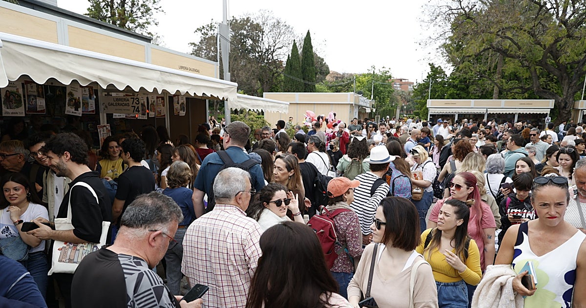 Los libros más buscados por el Día de la Madre en la Fira del Llibre de Valencia