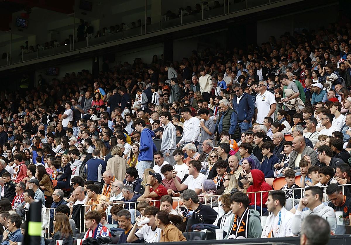 Los 45.000 ilusos de Mestalla