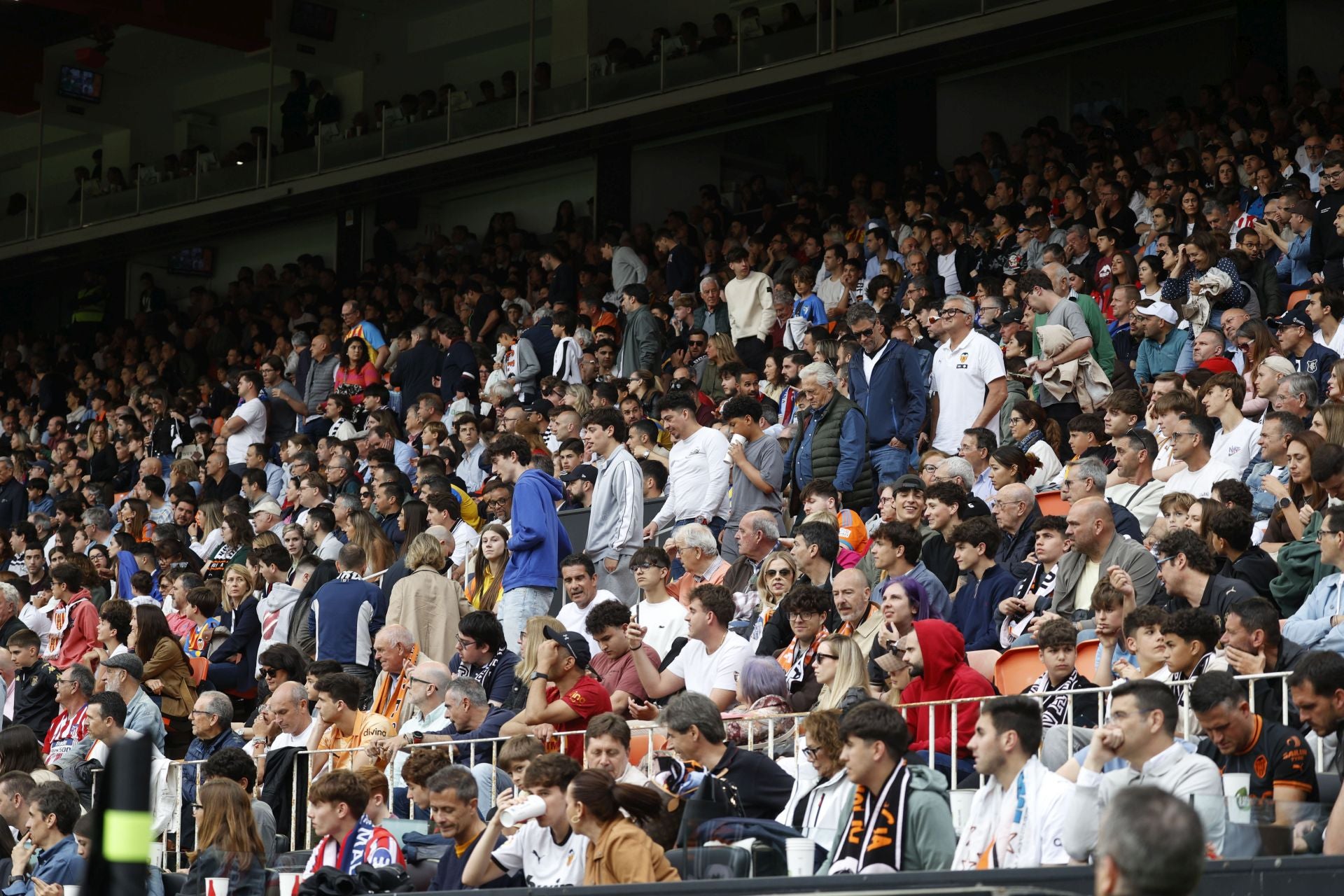Los 45.000 ilusos de Mestalla