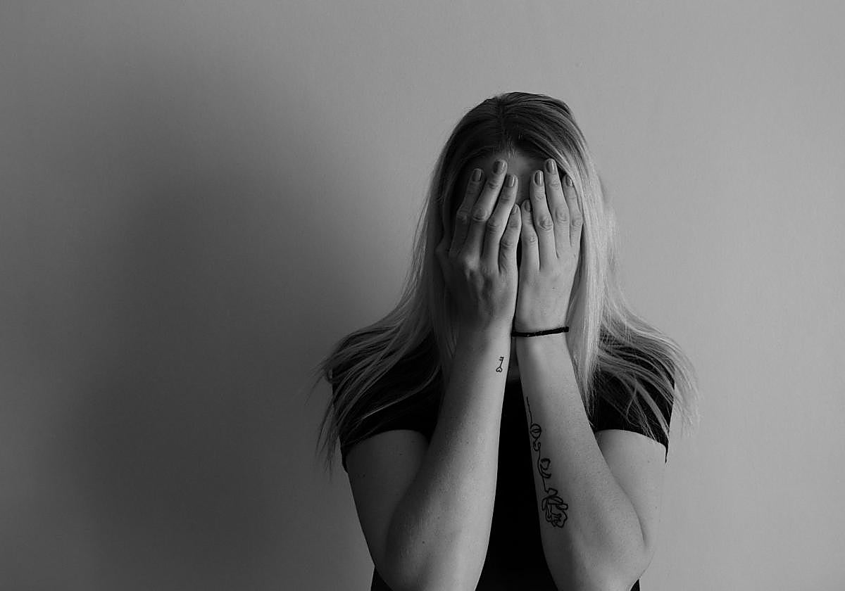 Rechazan la incapacidad permanente a una mujer con lumbalgia, trocanteritis, ansiedad y depresión