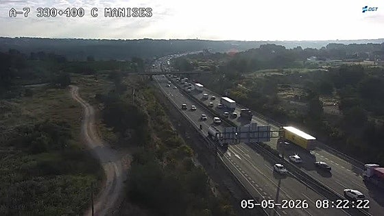 La A-7 y la Pista de Silla, colapsadas con casi 20 kilómetros de atascos este martes