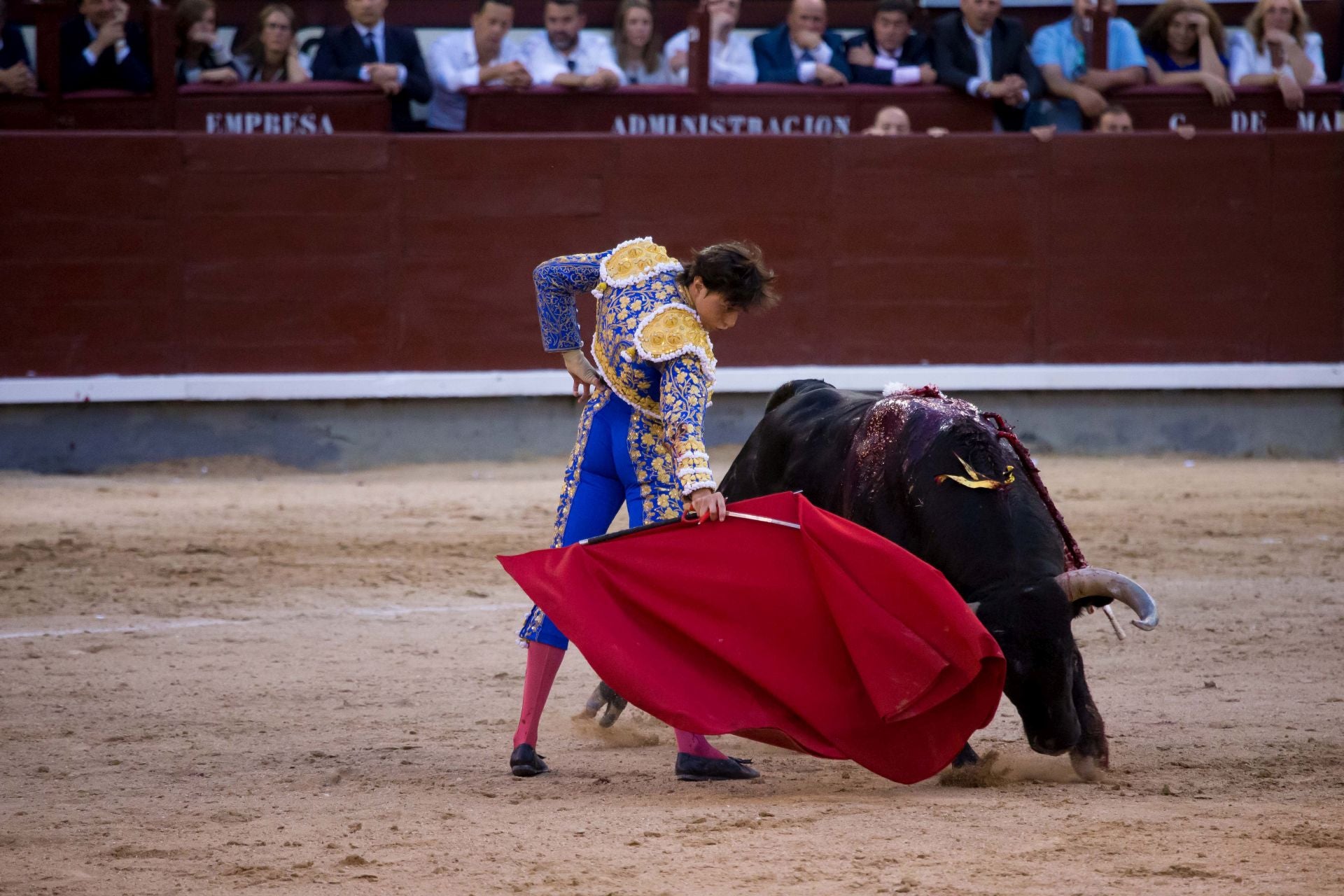 Quién torea y cómo ver gratis por televisión los toros de hoy en Madrid: cartel del fin de semana