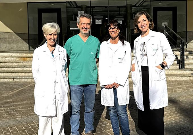 De izquierda a derecha Dra. Chust ,Dr Nagore, Zaida García y Dra Juan