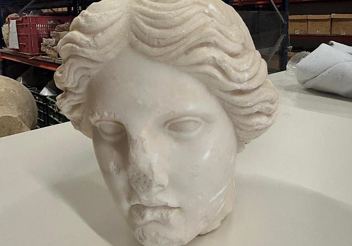 Hallado en Alicante uno de los restos escultóricos romanos más importantes de su historia