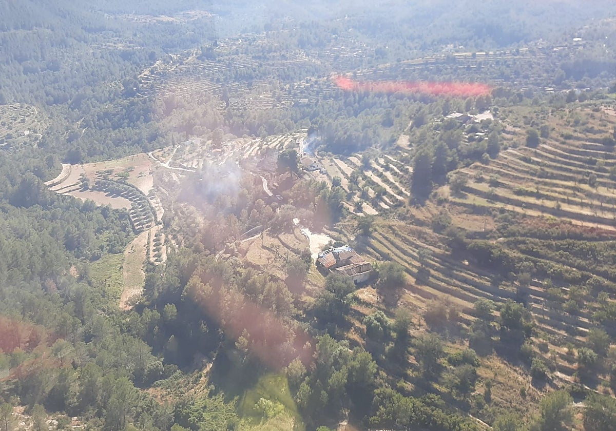 Evolución favorable del incendio forestal declarado en Benissa