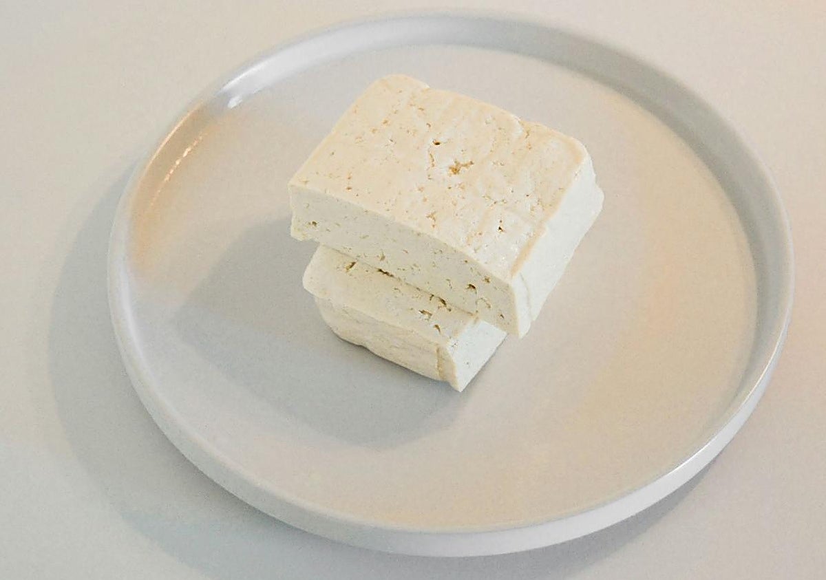 Alerta alimentaria en España por la presencia de 'Listeria monocytogenes' en cinco marcas de queso fresco