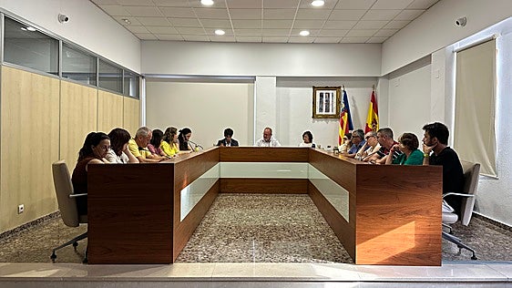 Xeraco amortiza gran parte de su deuda municipal que se sitúa en medio millón de euros