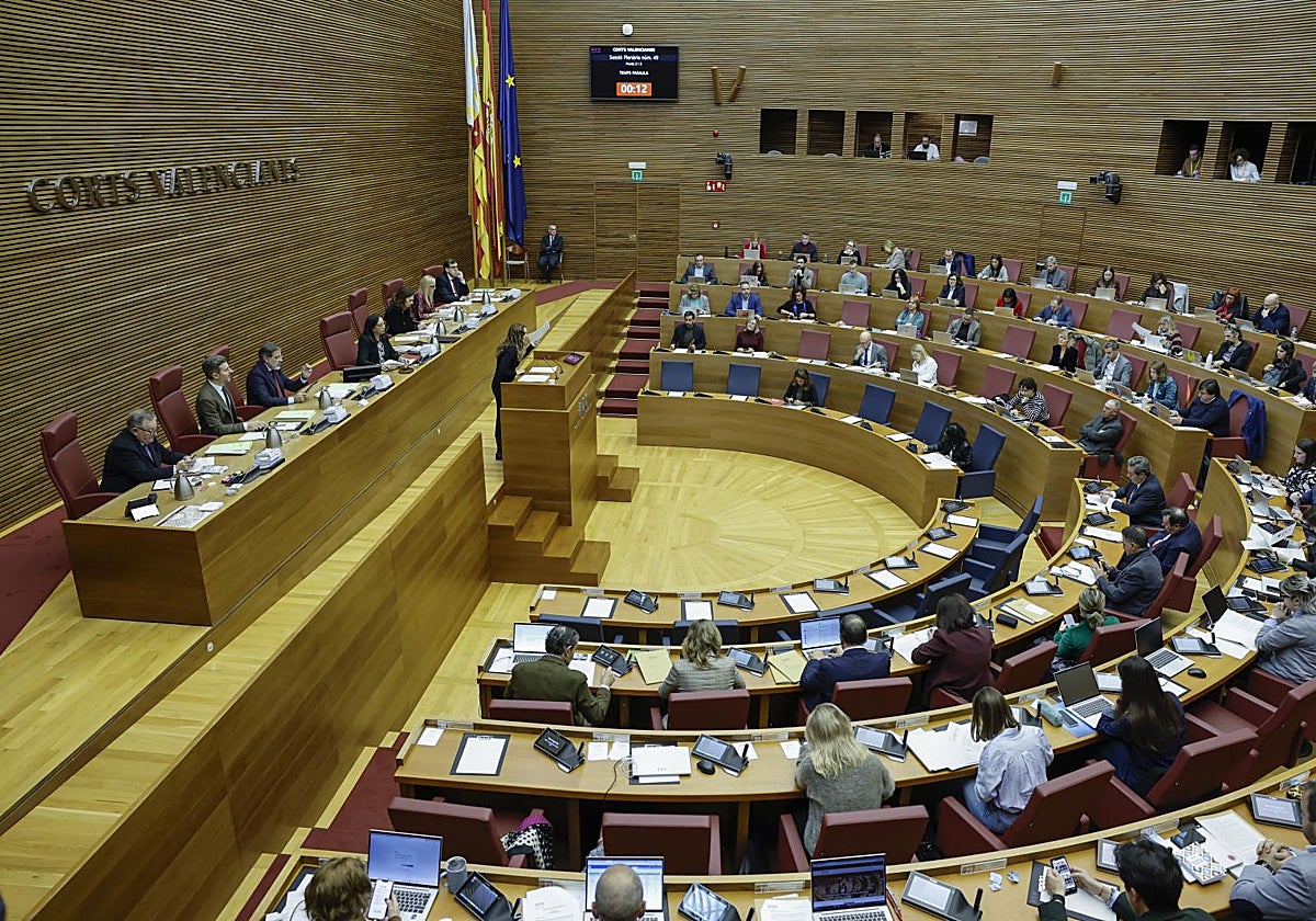 Vox aprieta las tuercas al Consell y condiciona el presupues