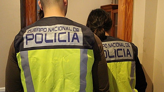 La Policía detiene a cuatro personas por explotación laboral de inmigrantes