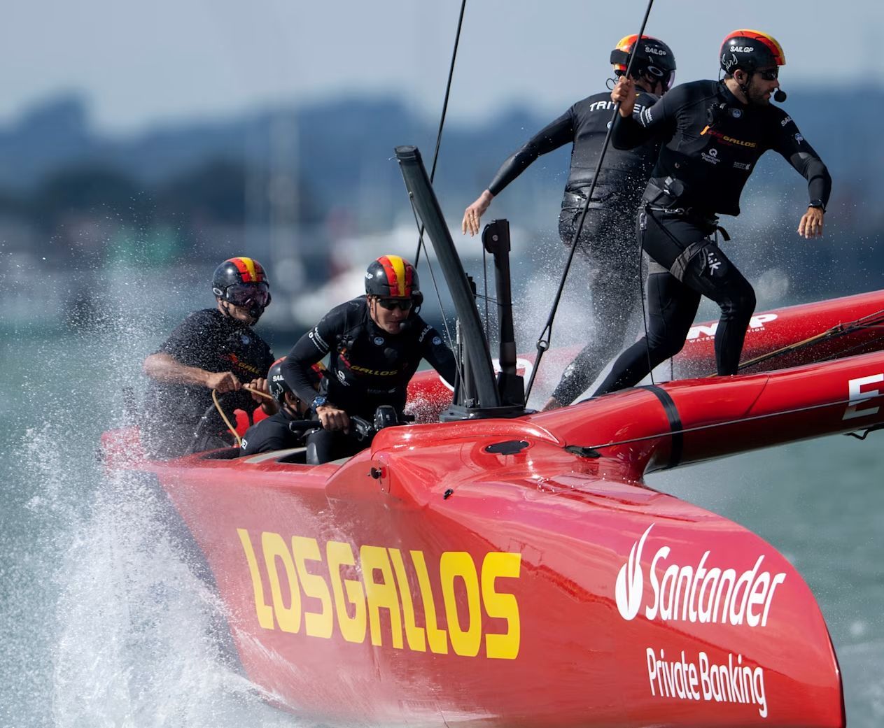Minutos de carrera en SailGP, cientos de horas de trabajo | Las Provincias