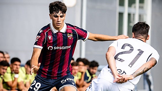 Nacho Pérez llega para quedarse en el Levante