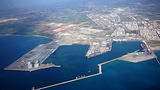 Valenciaport participa en la regeneración de la playa del Grau Vell en Sagunto