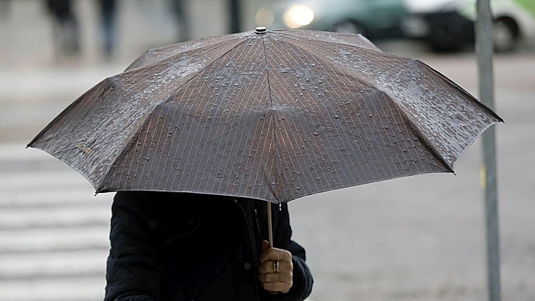 Aemet anuncia un descenso de las temperaturas en la Comunitat y prevé varios días con probabilidad de lluvia