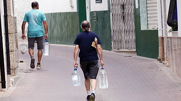 Gátova pide reducir el uso de agua ante la escasez en el pozo