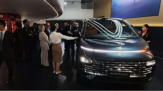 La Generalitat y la UPV ofrecen a Geely formación a la carta de cara a su aterrizaje en Valencia