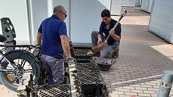 Calp finaliza la limpieza preventiva de más de 530 puntos de recogida de aguas pluviales en 77 calles