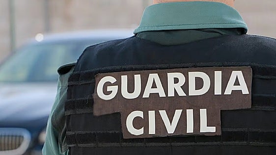 Investigan una agresión racista a un hombre por un grupo de jóvenes en Tavernes de la Valldigna