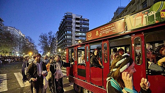 Valencia abre la participación de asociaciones, clubes deportivos y empresas en la Cabalgata de Reyes de 2027