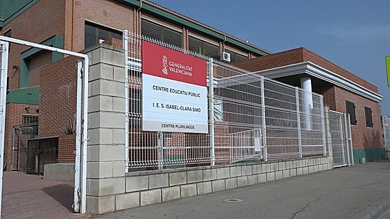 Compromís per l'Alcúdia de Crespins denuncia ante Antifraude presuntas irregularidades en la consulta sobre el nombre del IES Isabel-Clara Simó