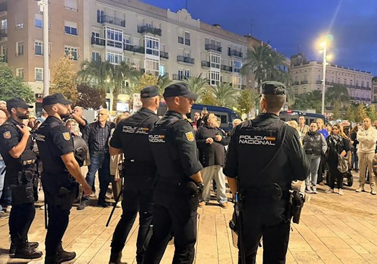 DIRECTO | El centro de Valencia en el foco