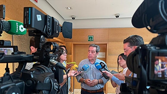 Vox achaca fallos a Aemet, reclama aclarar cuándo enviar la alarma y señala la falta de obras del Gobierno central